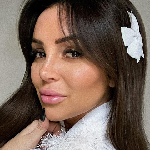 Fidji Ruiz chez Dozz Beauty